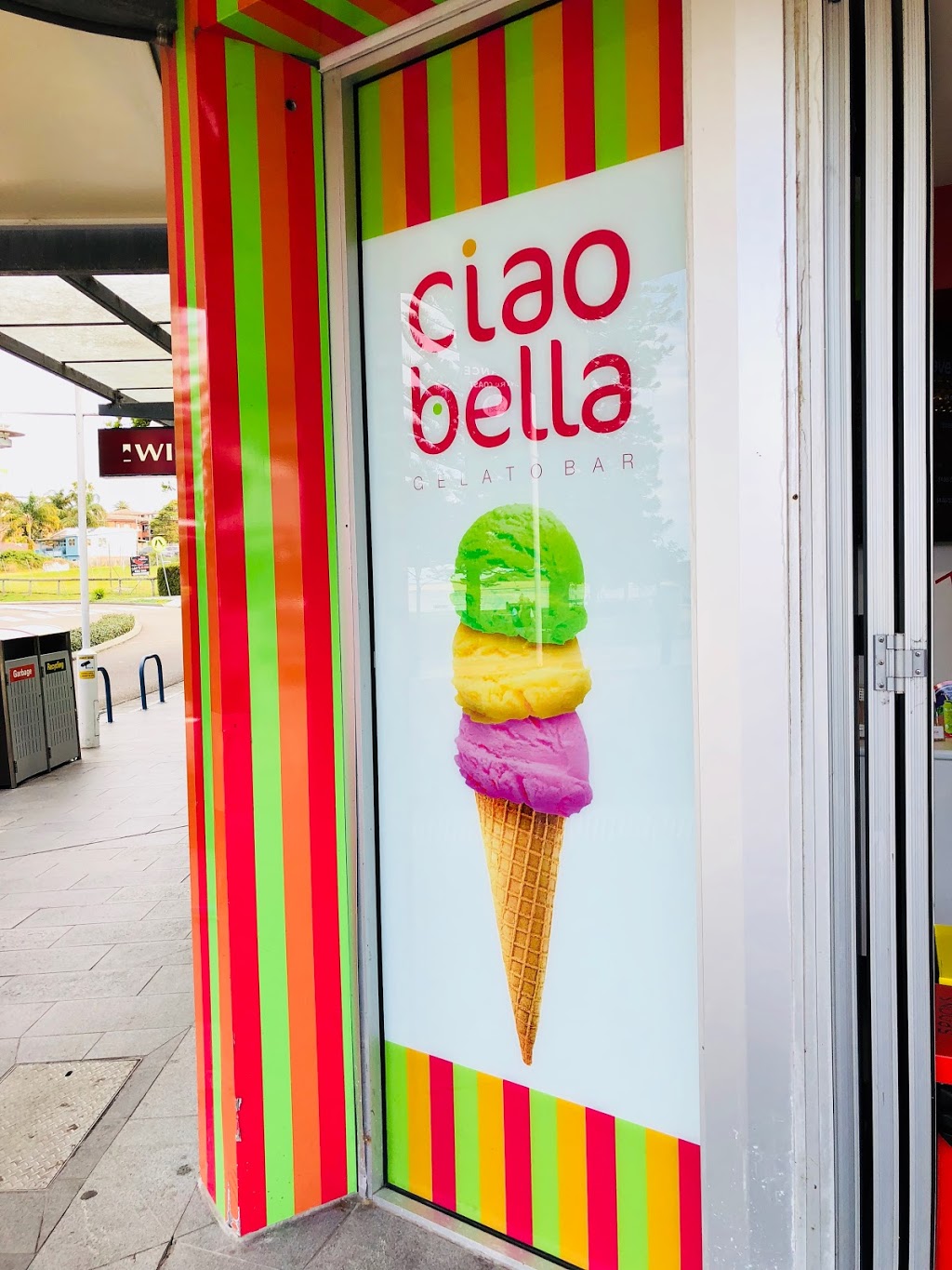 Ciao Bella Gelato Bar | store | 35-37 Coral St, The Entrance NSW 2261, Australia | 0243337637 OR +61 2 4333 7637