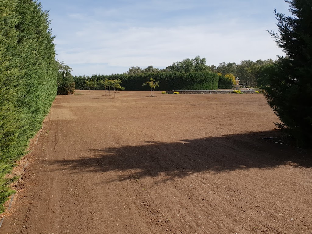 S & J COMPACT DIGGING | 63 Riverview Dr, Kialla VIC 3631, Australia | Phone: 0419 241 193