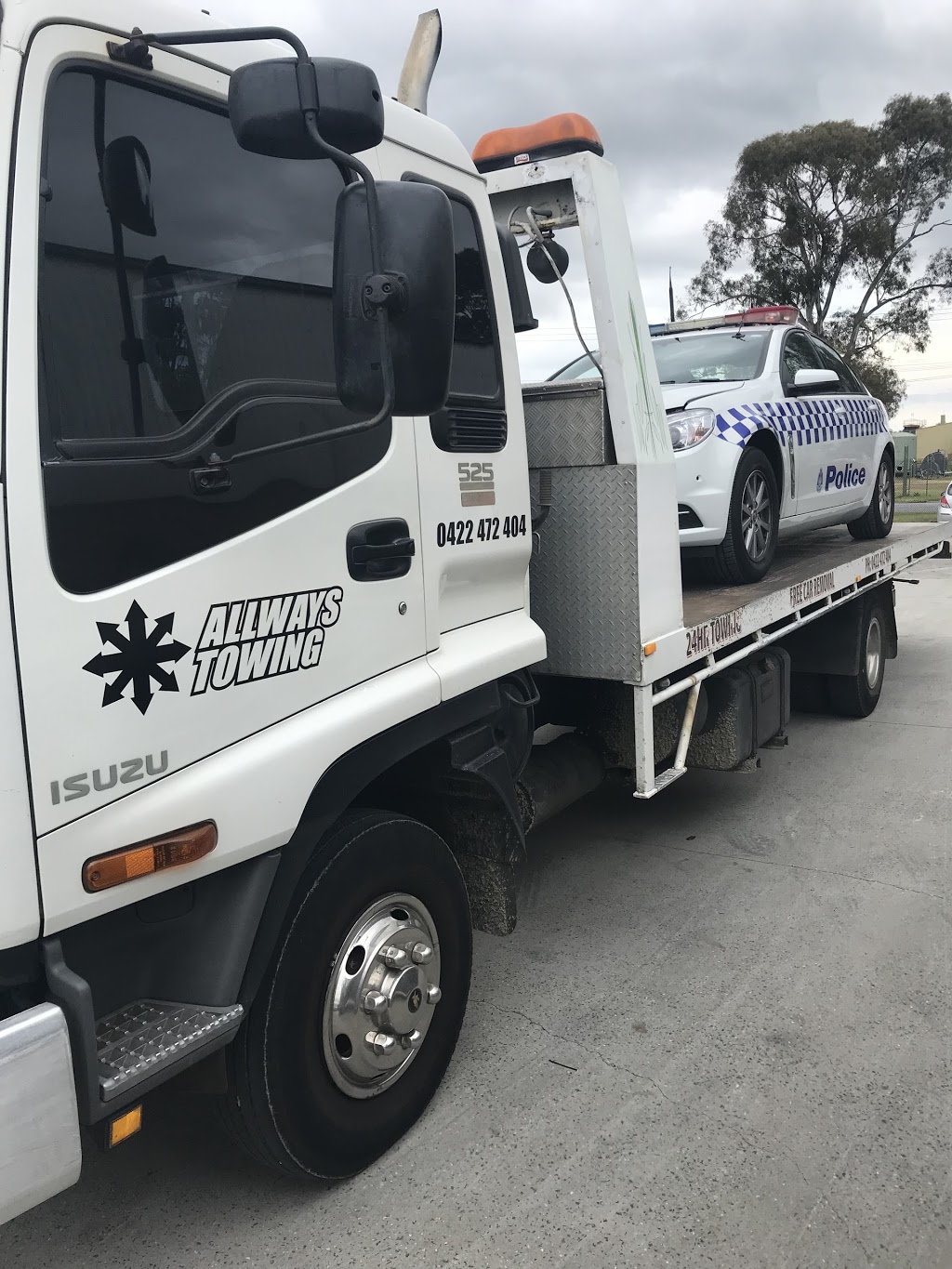 dandy towing | 45 Sinclair Rd, Dandenong VIC 3175, Australia | Phone: 0422 472 404