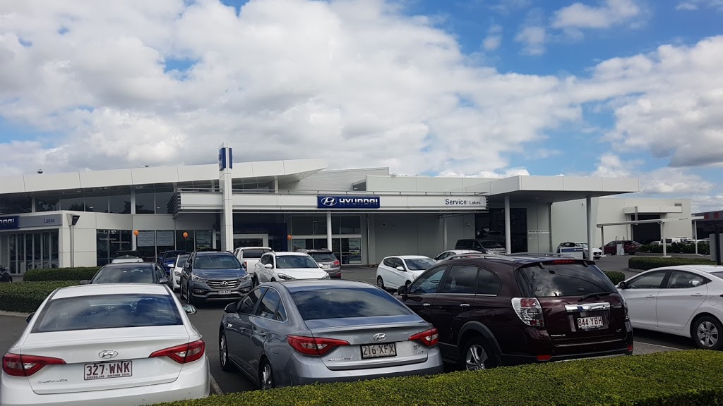Lakes Hyundai | car dealer | 1 Stapylton St, North Lakes QLD 4509, Australia | 0734901111 OR +61 7 3490 1111