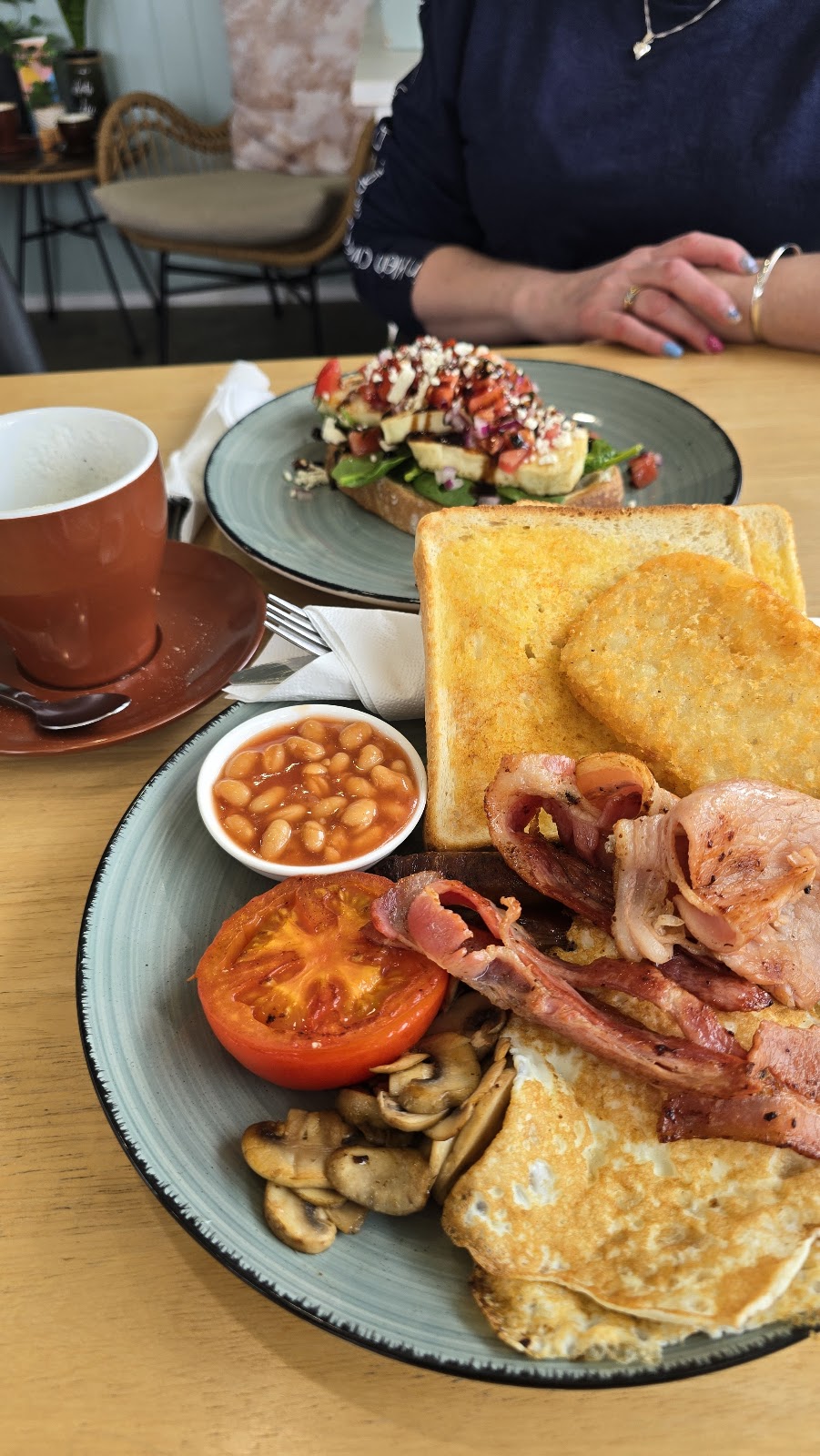 LEEFY CAFE | 121 Wyee Rd, Wyee NSW 2259, Australia | Phone: (02) 4307 1863