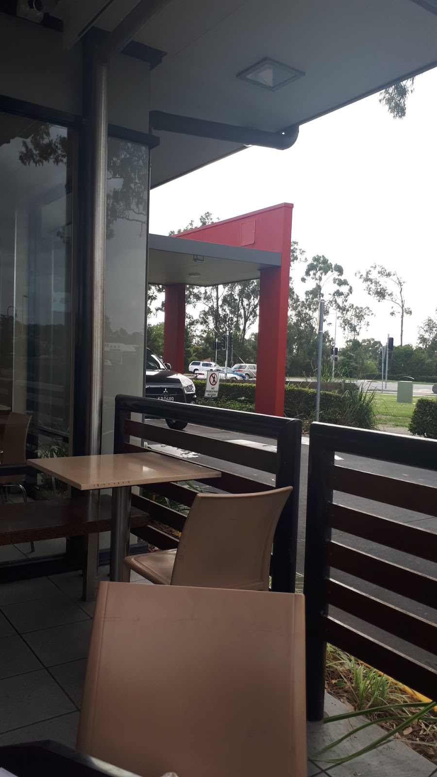 McDonalds Warner | cafe | 345 Samsonvale Rd, Warner QLD 4500, Australia | 0738825395 OR +61 7 3882 5395