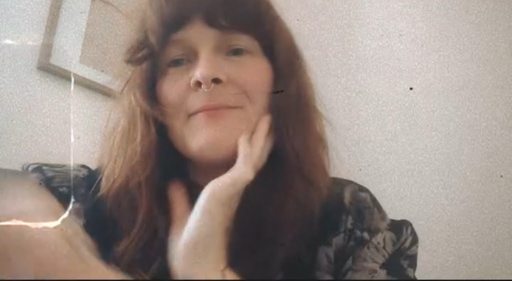 April Rose- somatic psychotherapy | 21 Stuart St, Mullumbimby NSW 2481, Australia | Phone: 0467 602 774