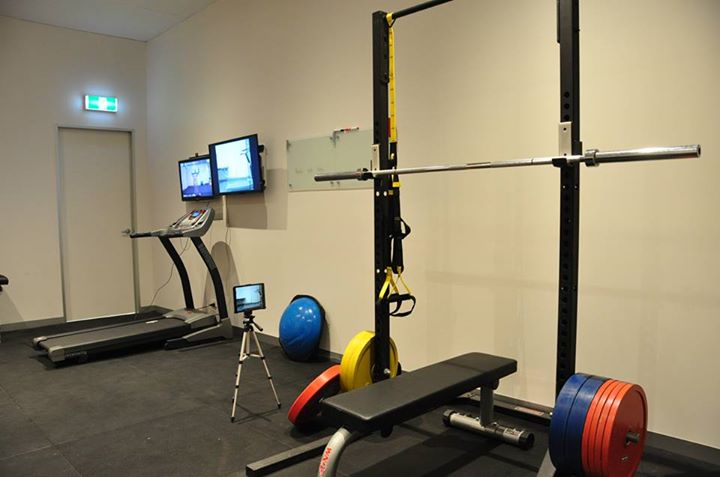 Essendon Osteopathy Sports Injury Centre | health | 320-324 Keilor Rd, Essendon North VIC 3041, Australia | 0399636202 OR +61 3 9963 6202