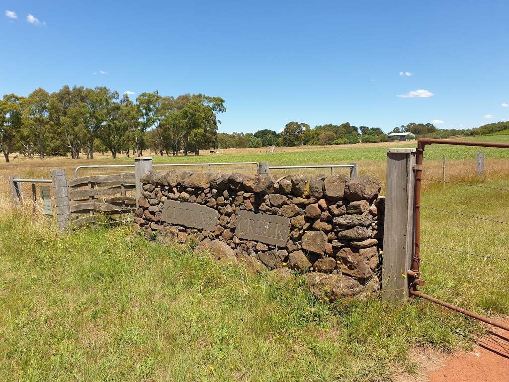 Captains Creek Organic Wines | food | 120 Kangaroo Hills Rd, Blampied VIC 3364, Australia | 0353457408 OR +61 3 5345 7408