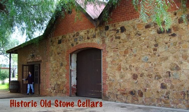 Auldstone Cellars | restaurant | 296 Booth Rd, Taminick VIC 3675, Australia | 0357662237 OR +61 3 5766 2237