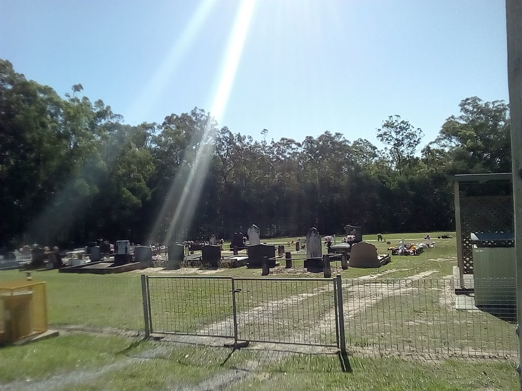 Chambers Flats Cemetery | cemetery | 779-789 Chambers Flat Rd, Chambers Flat QLD 4133, Australia