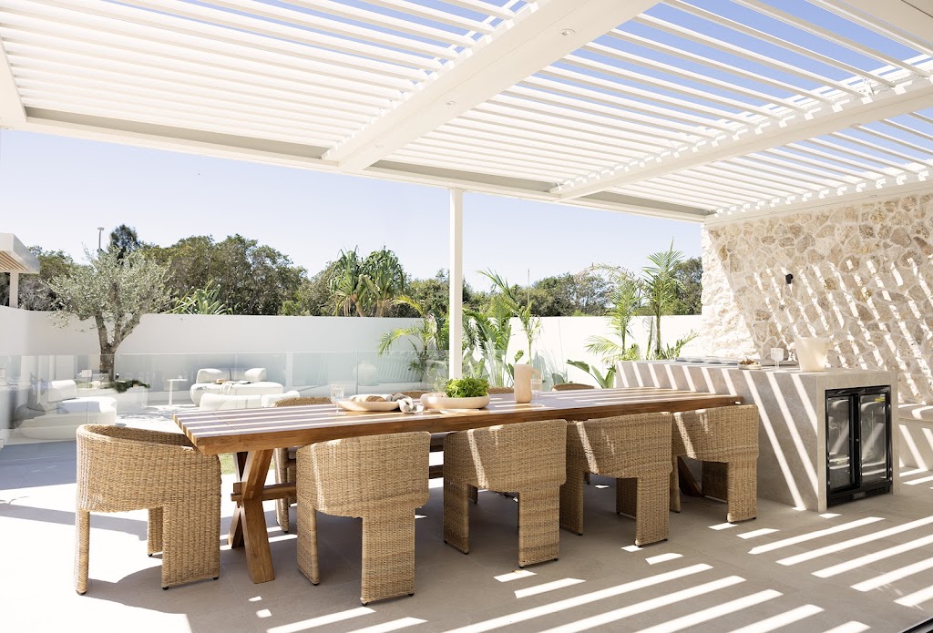 Solace Stays | 47 Phillip Dr, South West Rocks NSW 2431, Australia | Phone: (02) 6566 6666 Solace Stays | 47 Phillip Dr, South West Rocks NSW 2431, Australia | Phone: (02) 6566 6666