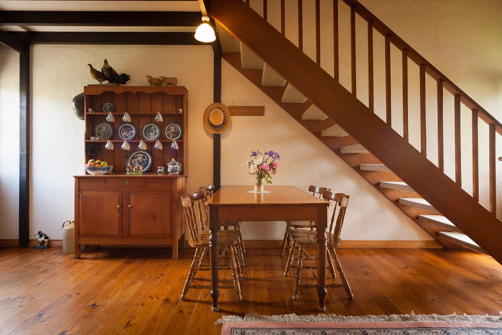 Daisy Bank Cottages | 78 Middle Tea Tree Rd, Richmond TAS 7025, Australia | Phone: 0417 202 963 Daisy Bank Cottages | 78 Middle Tea Tree Rd, Richmond TAS 7025, Australia | Phone: 0417 202 963