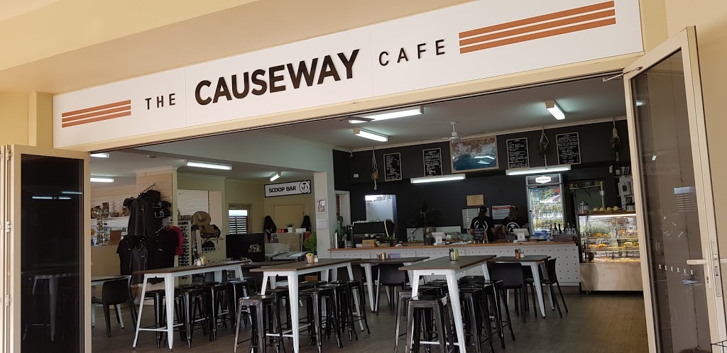 Causeway Cafe | 1 Esplanade, Victor Harbor SA 5211, Australia | Phone: 0428 375 193