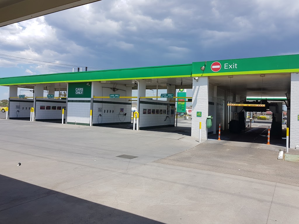 BP | gas station | 72 Keon Parade, Thomastown VIC 3074, Australia | 0394607962 OR +61 3 9460 7962