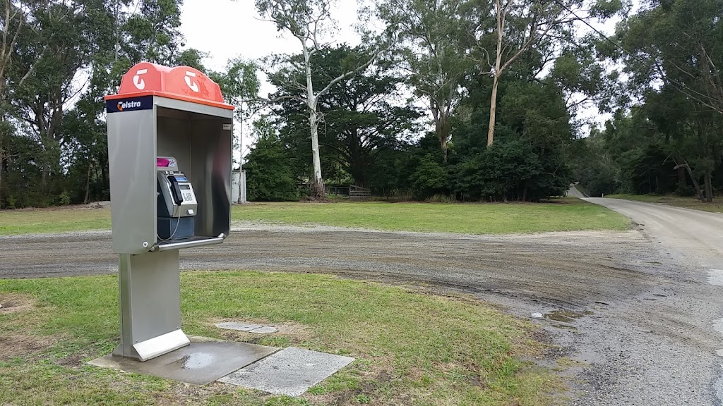 Telstra Payphone | 641 Dore Rd, Nar Nar Goon North VIC 3812, Australia | Phone: 1800 011 433