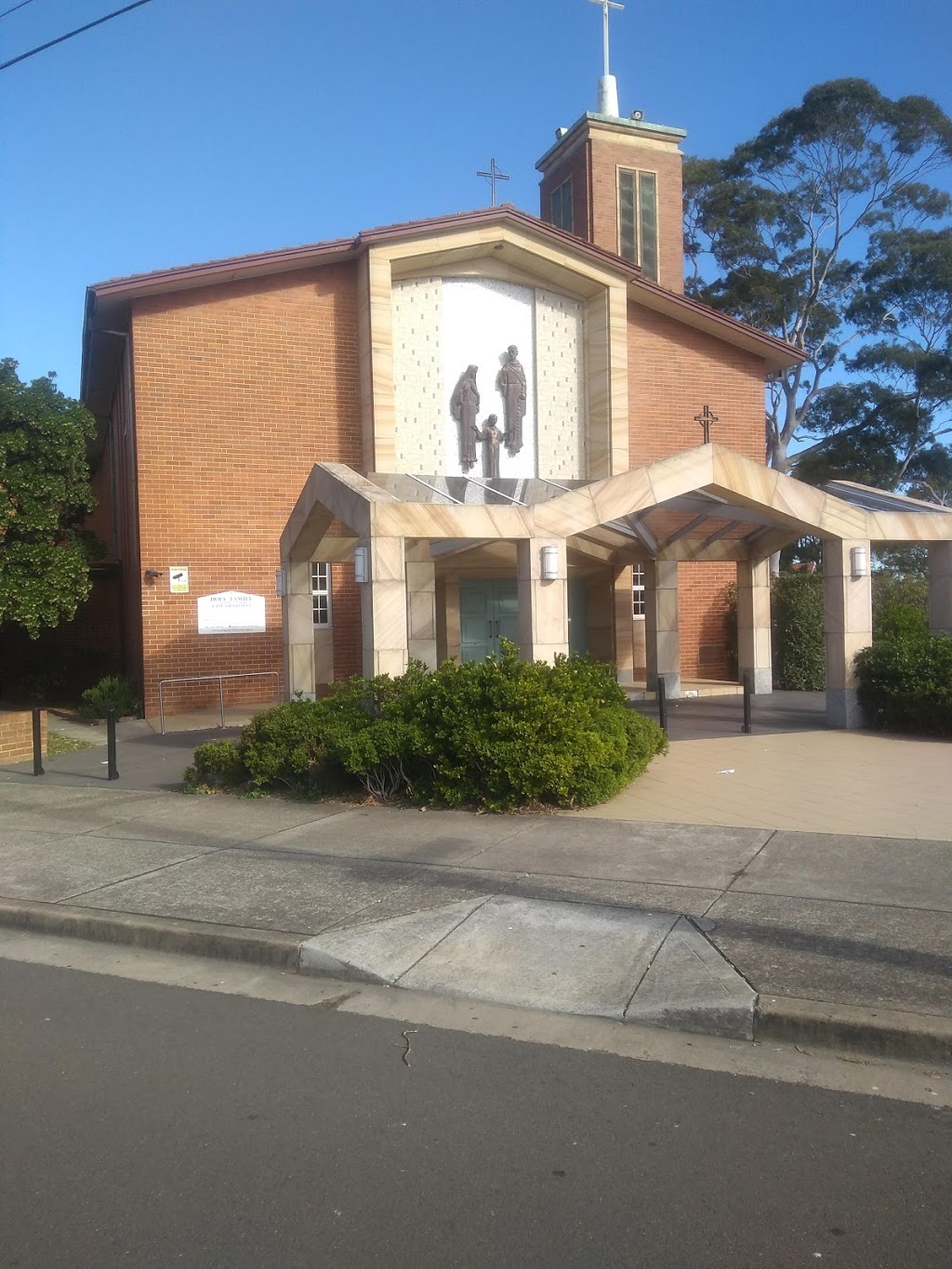 Holy Family Parish Church | church | 200 The Trongate, East Granville NSW 2142, Australia | 0497190444 OR +61 497 190 444