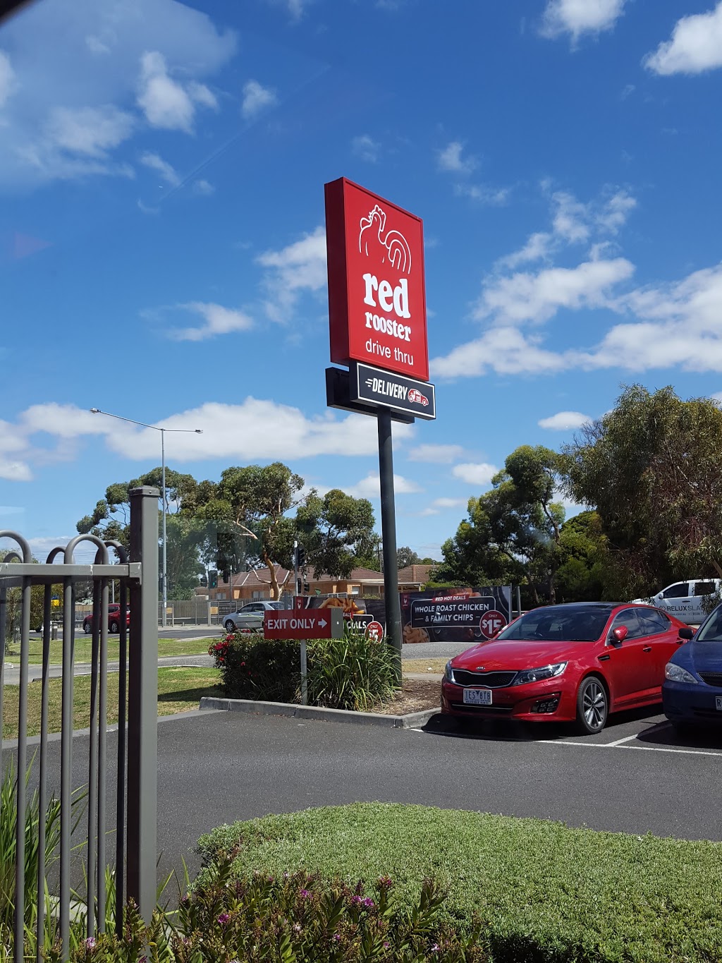 Red Rooster | 262/264 Derrimut Rd, Hoppers Crossing VIC 3029, Australia | Phone: (03) 9748 6199