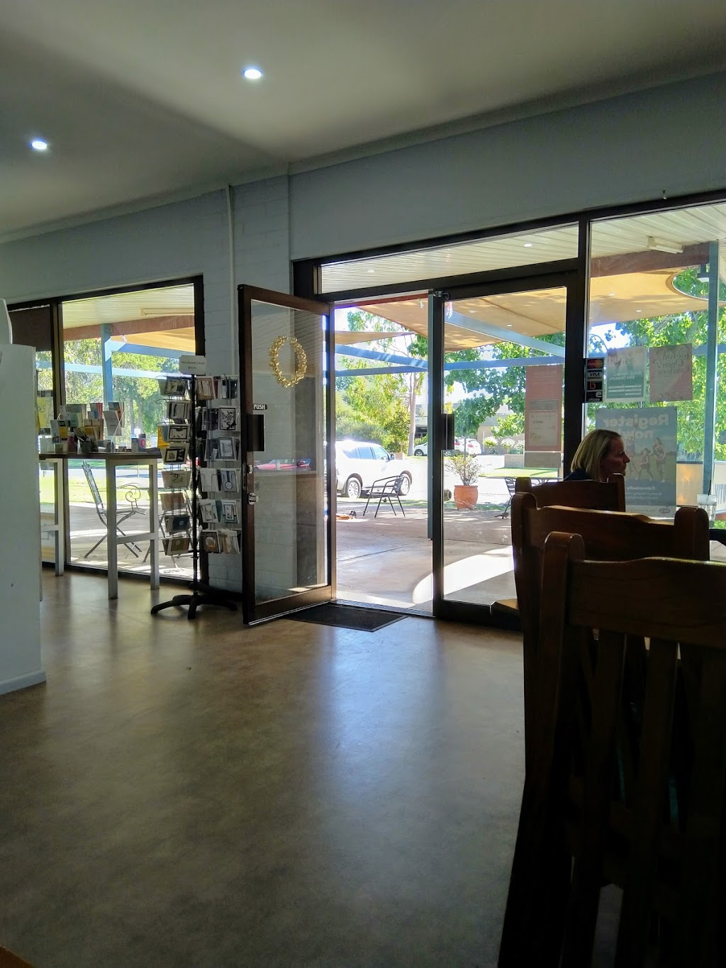 Post Office Cafe | cafe | 33-35 Brolga Pl, Coleambally NSW 2707, Australia