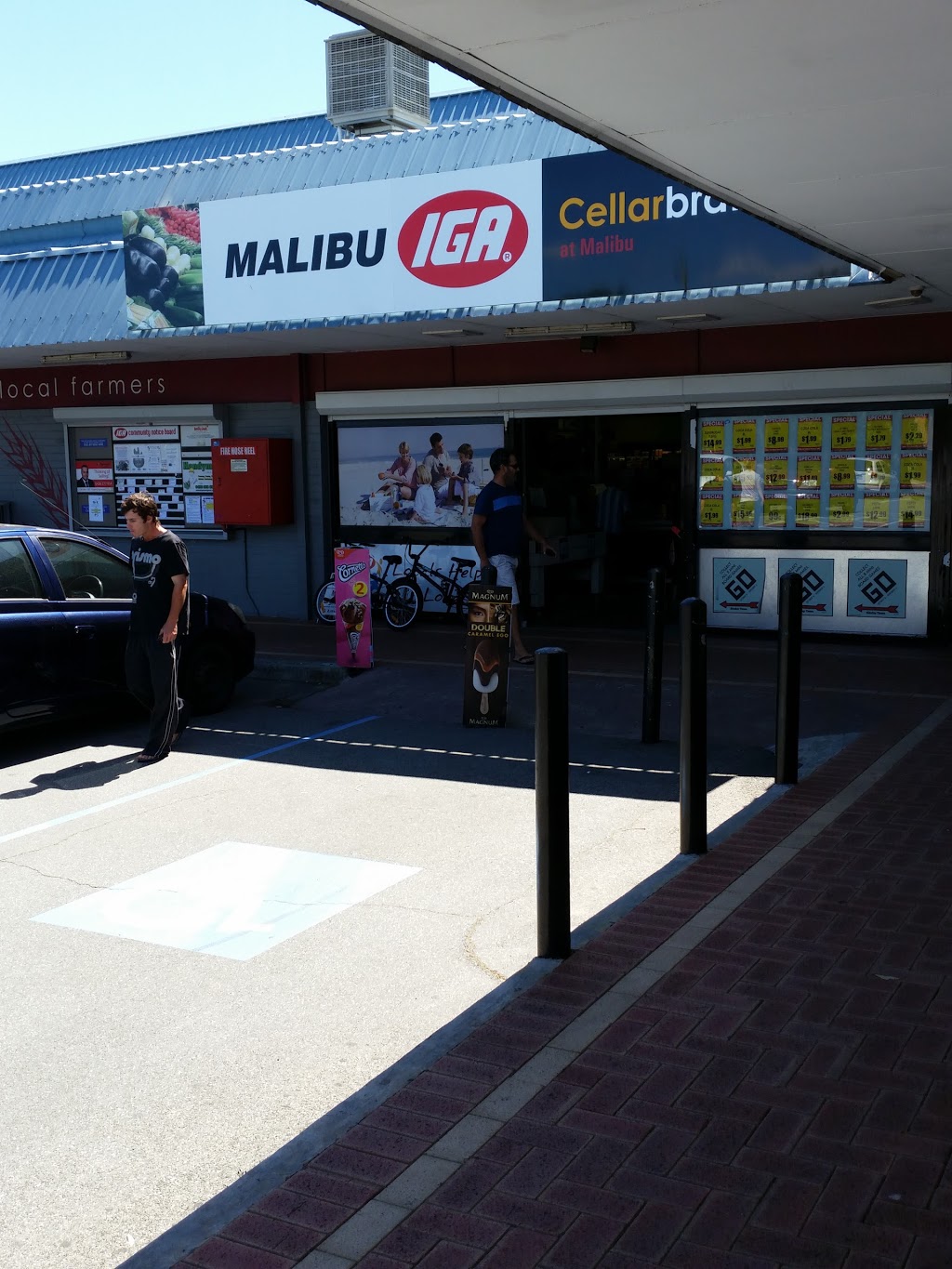 IGA | store | Malibu Shopping Centre, Shop 6 Malibu Rd, Safety Bay WA 6169, Australia | 0895923592 OR +61 8 9592 3592