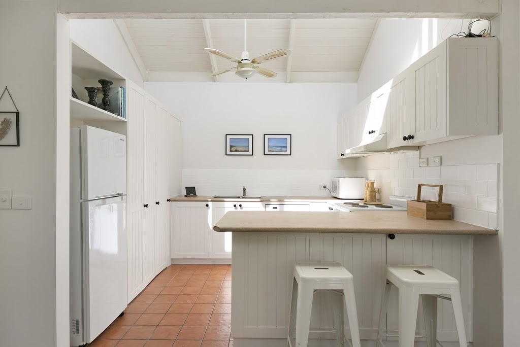 MYSA BEACH HOUSE Holiday Home Anglesea | 2/12 Walker St, Anglesea VIC 3230, Australia | Phone: (03) 5263 2214