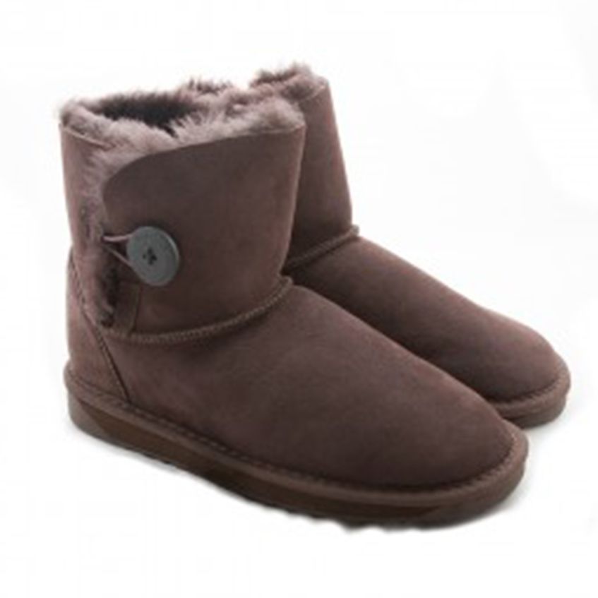 UGGS AVENUE | 10 Etna Cl, Cranebrook NSW 2749, Australia | Phone: (02) 4729 2219