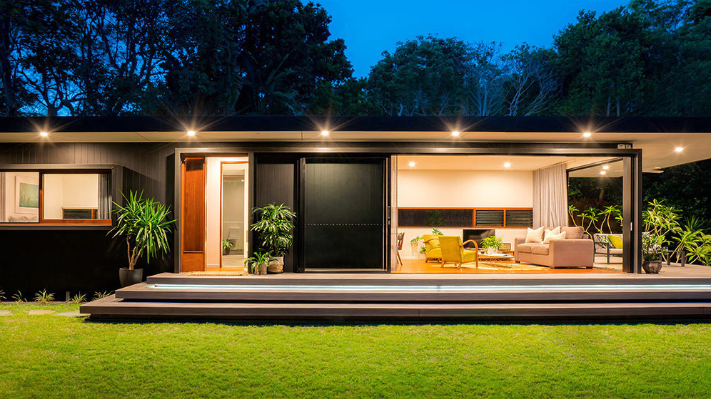 THE BUNGALOW - Byron Beach Retreats | 139 Broken Head Reserve Rd, Broken Head NSW 2481, Australia | Phone: 0403 617 449