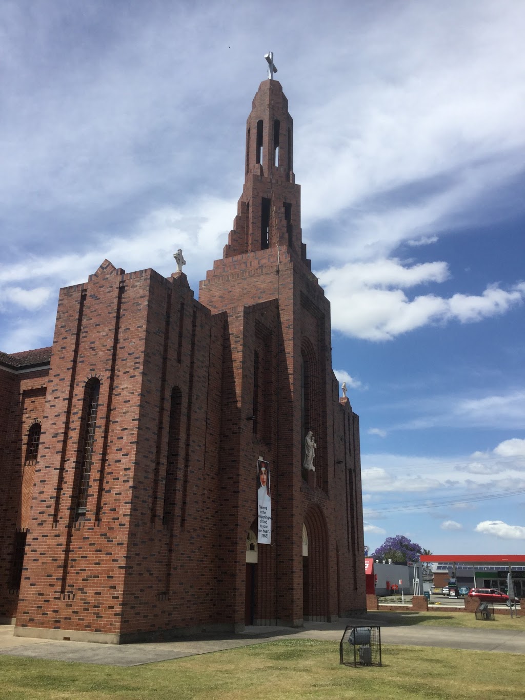 St Marys Catholic Church | church | 126 Canterbury St, Casino NSW 2470, Australia | 0266621025 OR +61 2 6662 1025