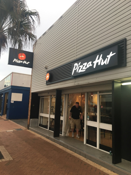 Pizza Hut Umina (280 West St) Opening Hours