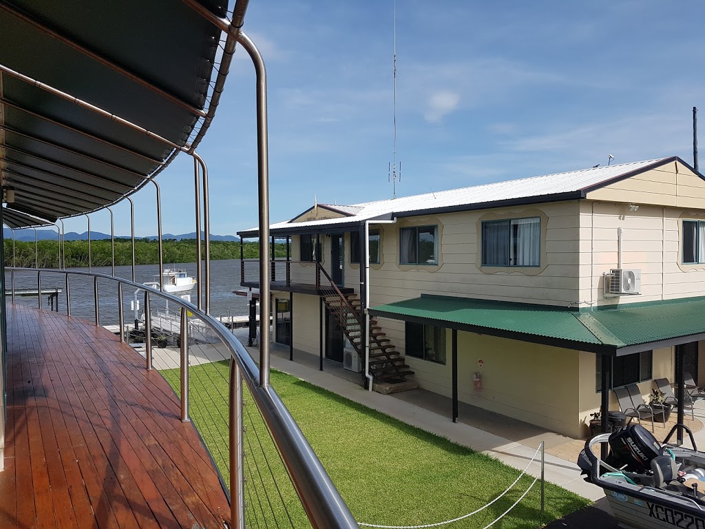 Lucinda Fishing Lodge | lodging | 3-7 Denney St, Lucinda QLD 4850, Australia | 0477999900 OR +61 477 999 900