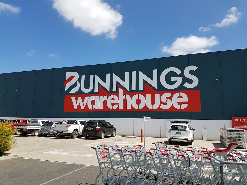 Bunnings Tamworth | hardware store | Cnr Jewry &, Lockheed St, Tamworth NSW 2259, Australia | 0267651300 OR +61 2 6765 1300