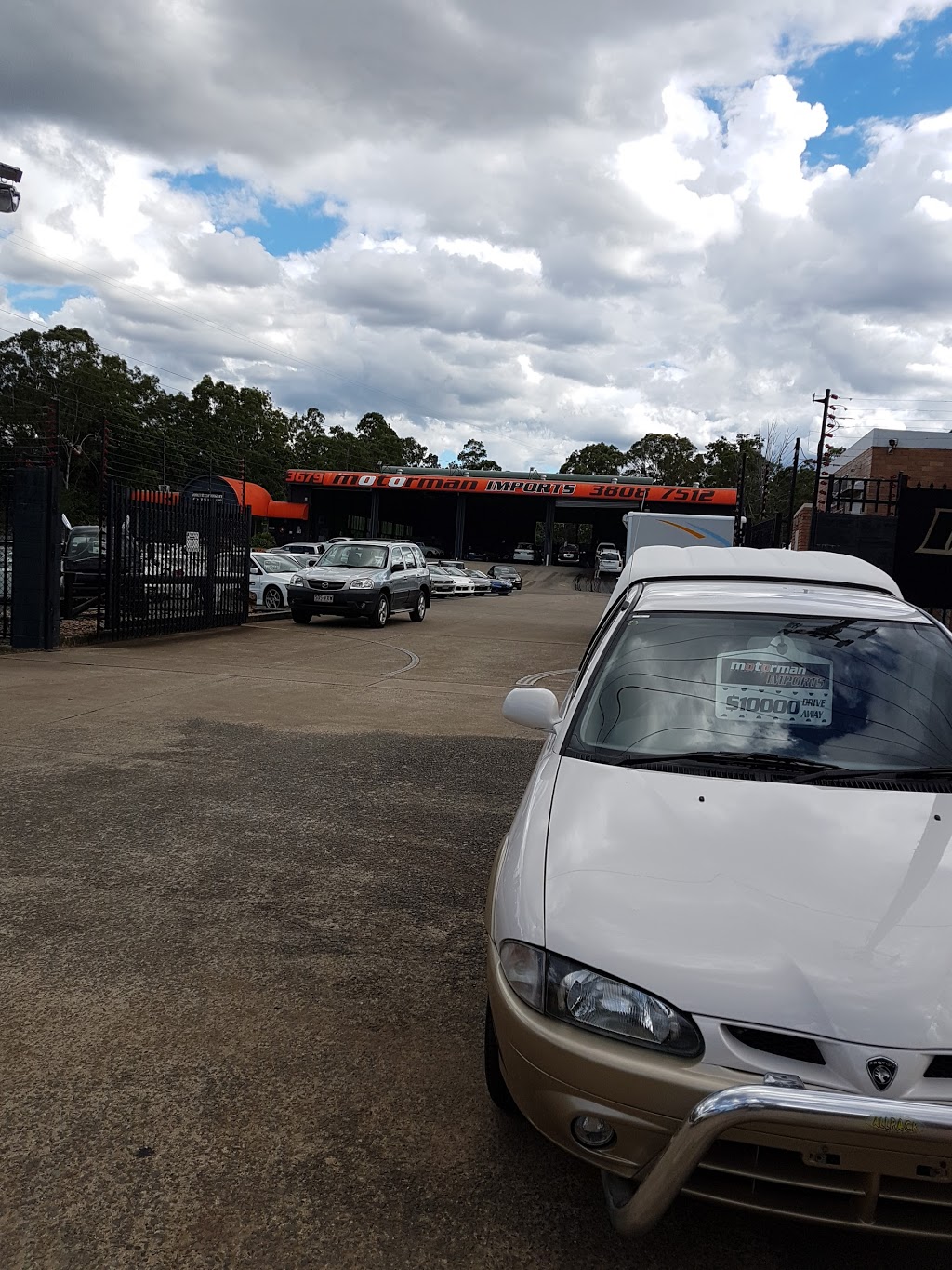 Motorman Imports | car dealer | 3679 Pacific Highway, (Nujooloo Road), Slacks Creek QLD 4127, Australia | 0738087512 OR +61 7 3808 7512
