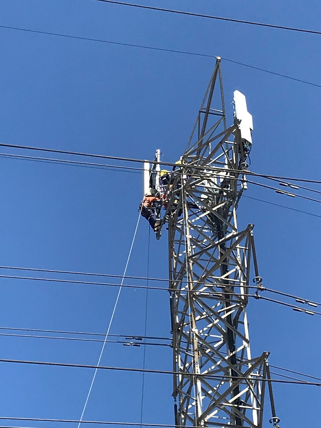 Qualcon Solutions - Telecommunications Rigging Specialists | general contractor | 24 Thomas St, Ferntree Gully VIC 3156, Australia | 0497126890 OR +61 497 126 890