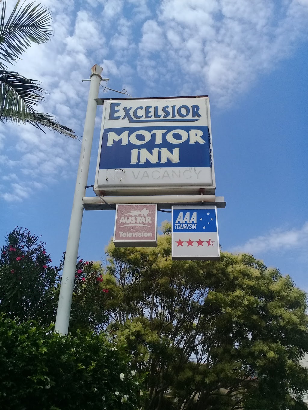 Excelsior Motor Inn | lodging | 92 William St, Port Macquarie NSW 2444, Australia | 0265845156 OR +61 2 6584 5156