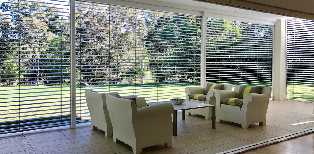 Dove Industry - Outdoor Blinds and Awnings | 16 Chapel Hill Rd, Chapel Hill QLD 4069, Australia | Phone: (07) 3878 8839