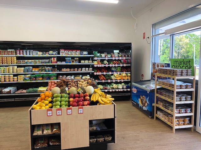 Friendly Grocer Charmhaven & NSW Lotto Outlet | store | 195A Pacific Hwy, Charmhaven NSW 2263, Australia | 0243927994 OR +61 2 4392 7994