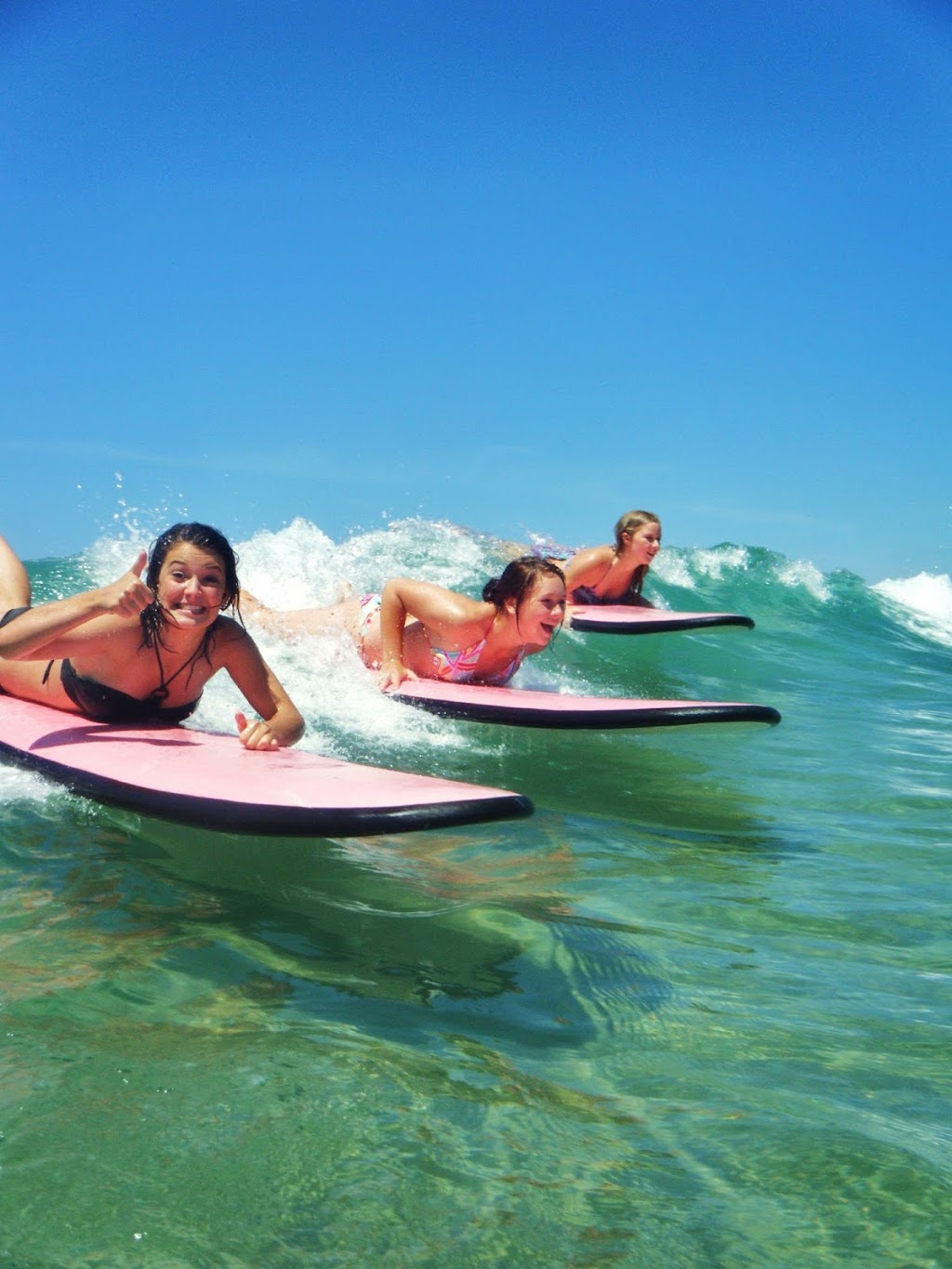 Surf The Bay Surf School |  | 47 Coronation Dr, Broulee NSW 2537, Australia | 0432144220 OR +61 432 144 220