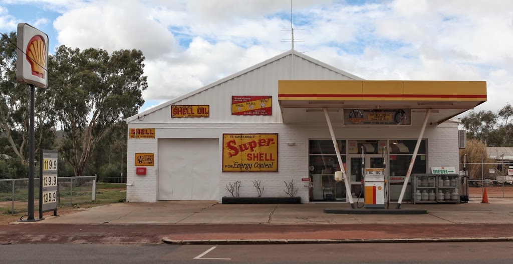 Smiths Shell Service | gas station | 86 Avon Terrace, York WA 6302, Australia | 0896411224 OR +61 8 9641 1224