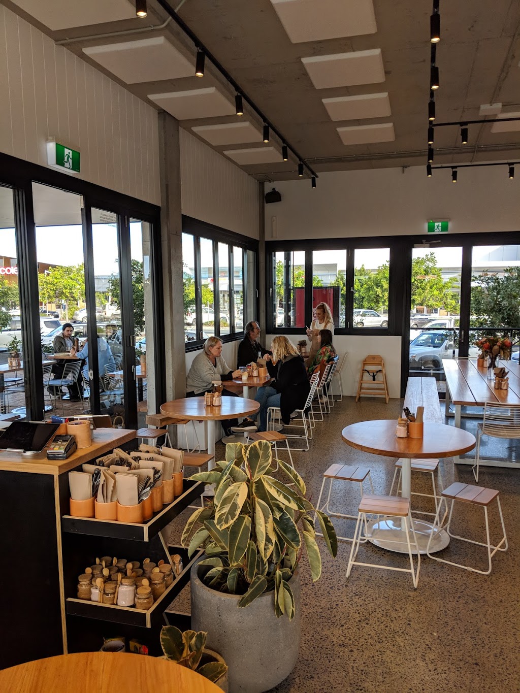 Tucker | cafe | Casuarina NSW 2487, Australia