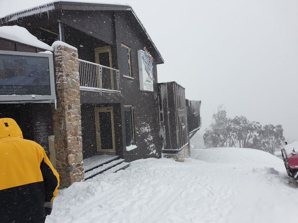 Pretty Valley Alpine Lodge | 10 Slalom St, Falls Creek VIC 3699, Australia | Phone: (03) 5758 3210