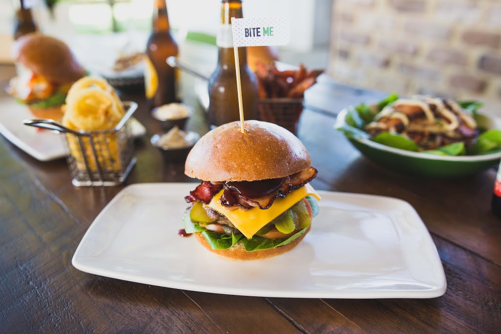 Burger Urge | restaurant | Departures Lounge, Brisbane International Airport, Airport Dr, Brisbane Airport QLD 4008, Australia | 0731147207 OR +61 7 3114 7207