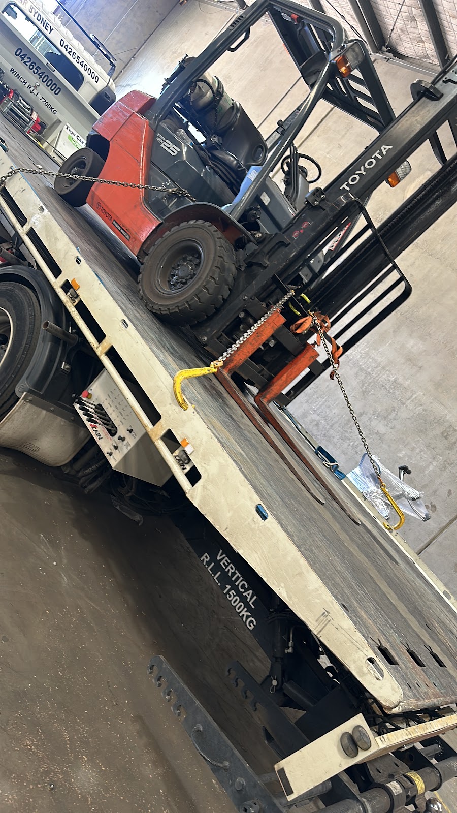 Tow car Sydney | 58 Weaver St, Erskine Park NSW 2759, Australia | Phone: 0426 540 000