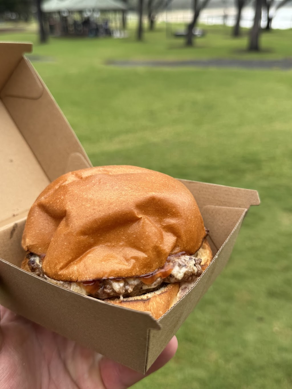 Boot Scootin’ Burgers | 1 Ocean St, Woolgoolga NSW 2456, Australia | Phone: 0422 521 329