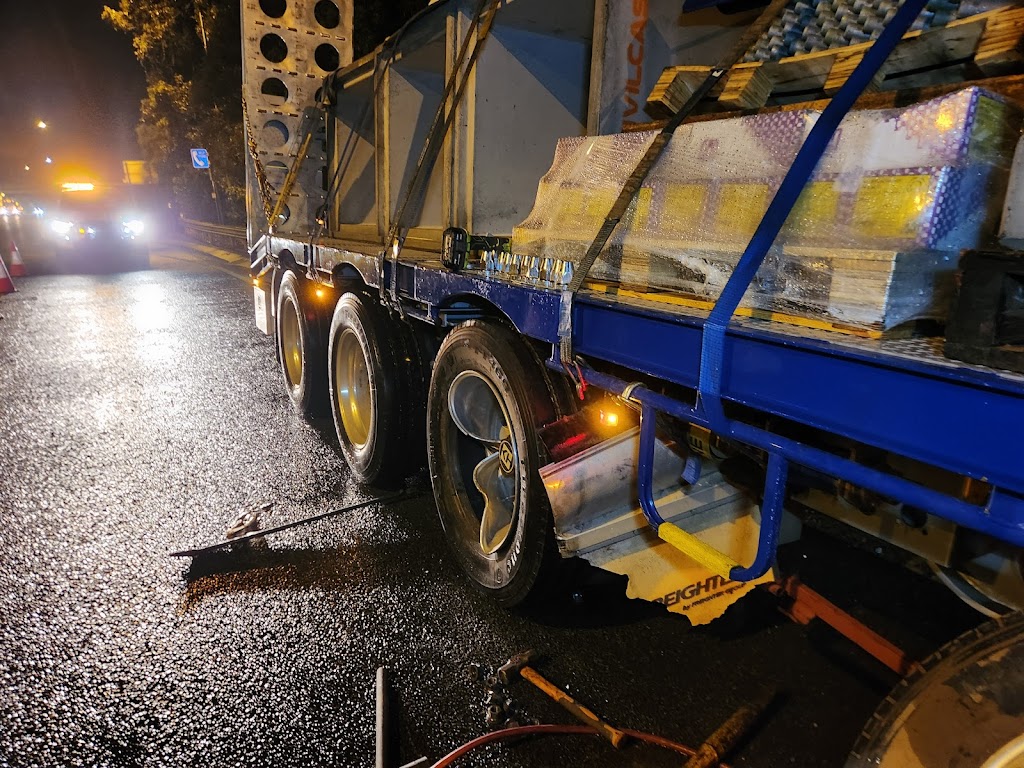 Urbanhaul Tyres (24/7 Mobile Truck Tyre Service) | 4700 Mount Lindesay Hwy, North Maclean QLD 4280, Australia | Phone: 0402 786 209