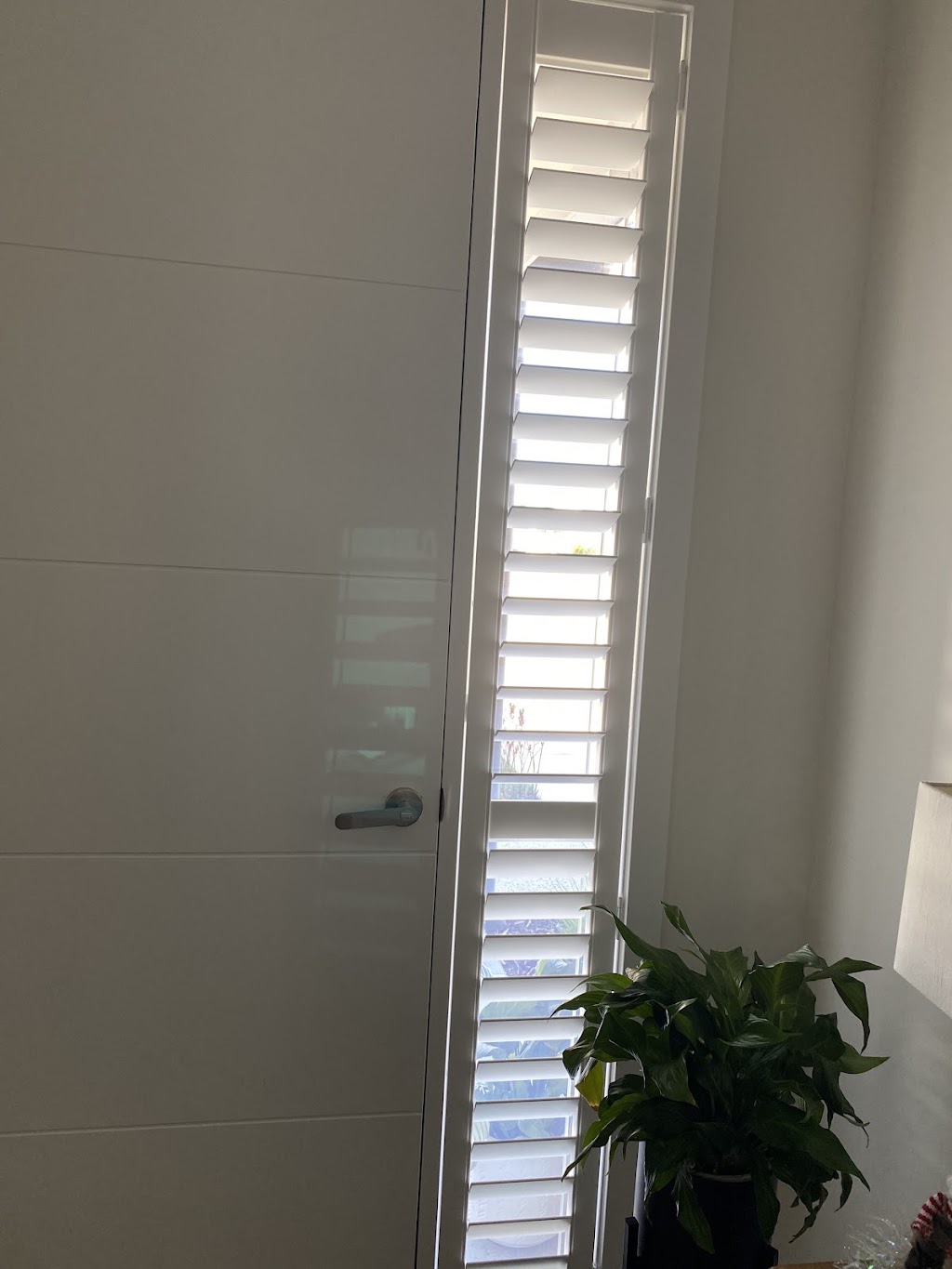 Zeally Bay Blinds | Unit 22, 9/13 Supertubes Dr, Torquay VIC 3228, Australia | Phone: 0411 381 481