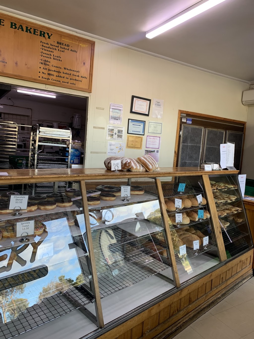 Farmhouse Bakery | bakery | 746 North East Road, Holden Hill SA 5088, Australia | 0882643579 OR +61 8 8264 3579