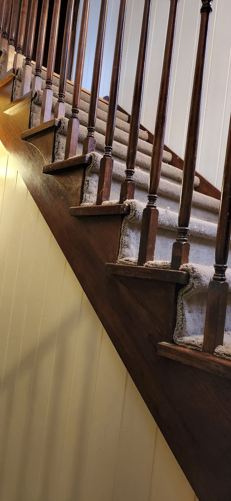 Paul The Carpet Layer Pty Ltd | 420 Glenfern Rd, Upwey VIC 3158, Australia | Phone: 0401 219 737