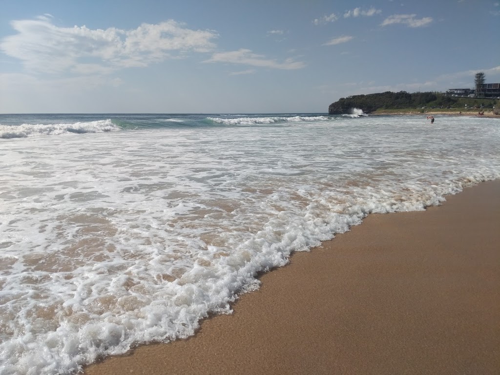 Sharkies Beach | park | Lawrence Hargrave Dr, Coledale NSW 2515, Australia