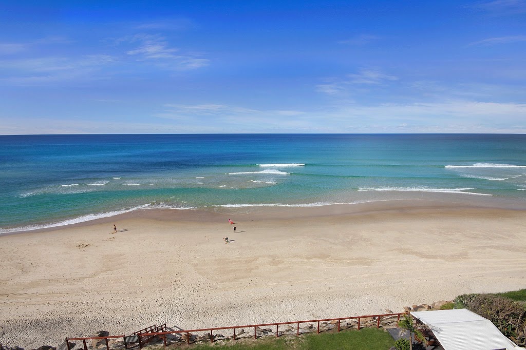 Spindrift on the Beach Apartments | 37 Albatross Ave, Mermaid Beach QLD 4218, Australia | Phone: (07) 5572 5188