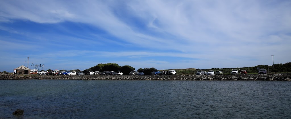 Car Park access to Griffiths Island | Ocean Dr, Port Fairy VIC 3284, Australia