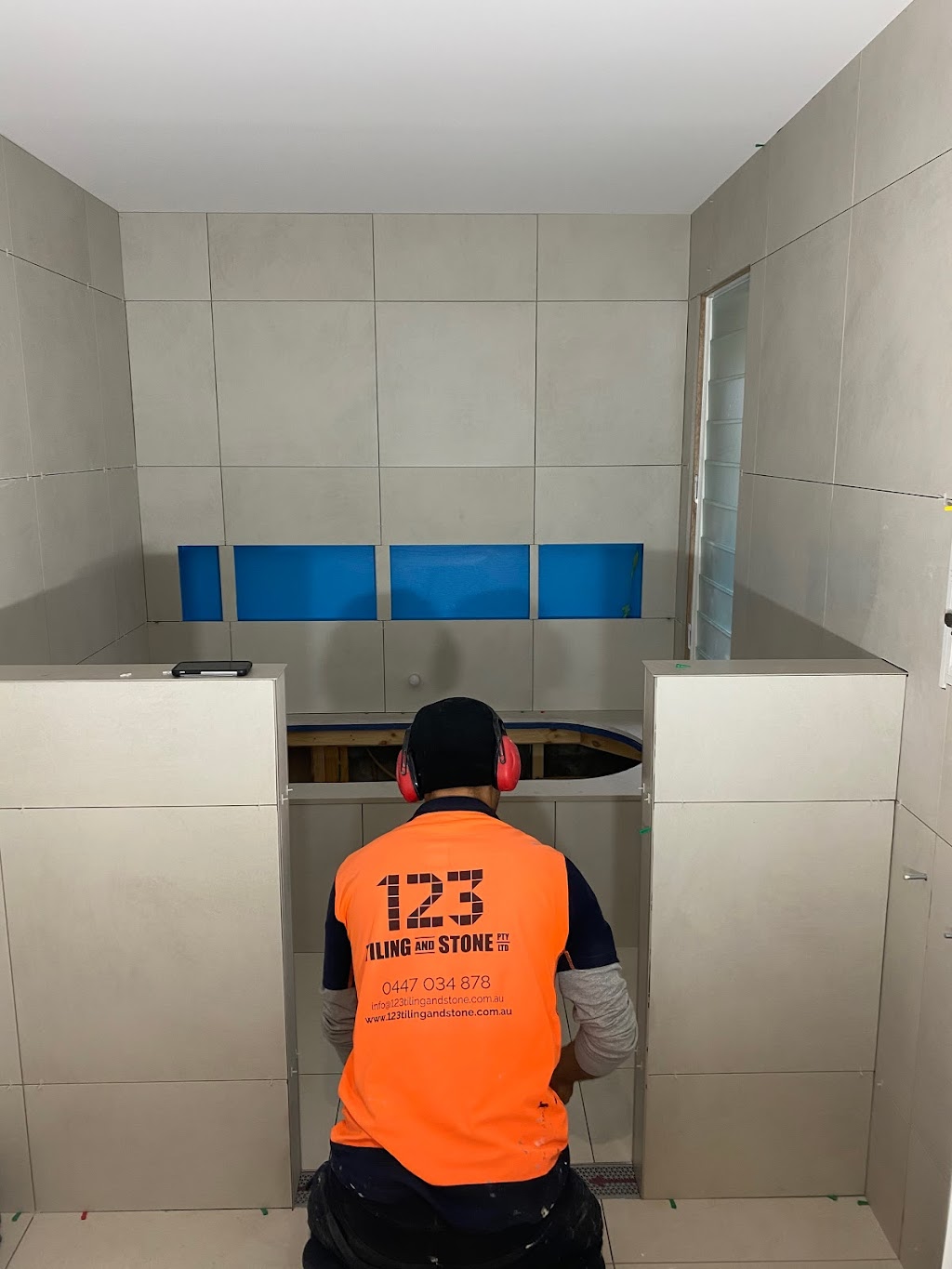 123 tiling and stone pty ltd | 5 Aspera Pl, Cranbourne North VIC 3977, Australia | Phone: 0447 034 878