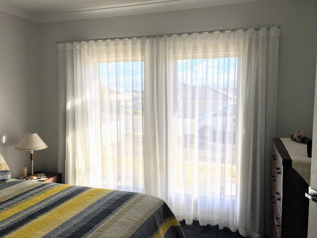 VICTOR BLINDS and CURTAINS | 10 Adelaide Rd, Victor Harbor SA 5211, Australia | Phone: (08) 8552 7616