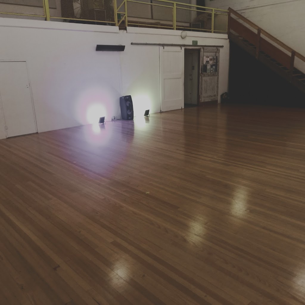 Dance Lumiere |  | 50 Wolverhampton St, Footscray VIC 3011, Australia | 0452072092 OR +61 452 072 092
