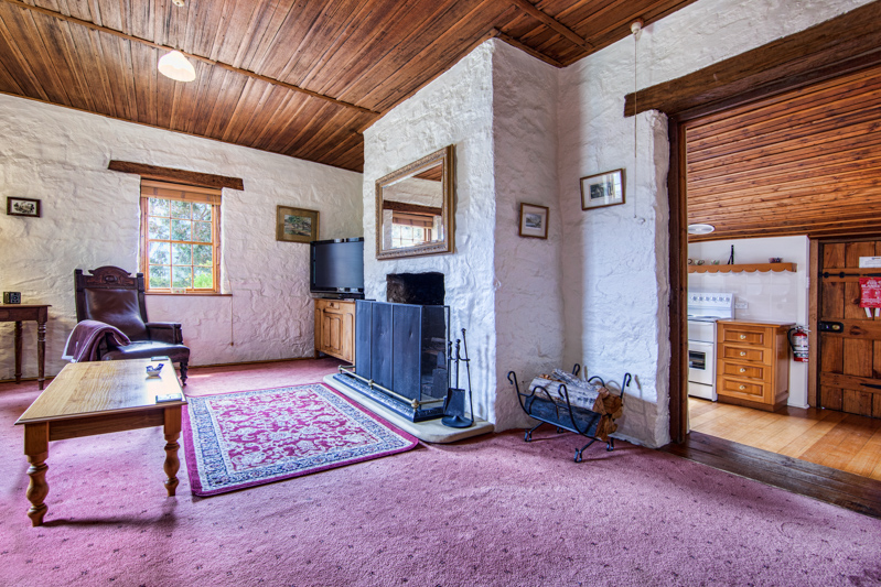 Wagners Cottages | lodging | 13182 Tasman Hwy, Swansea TAS 7190, Australia | 0419882726 OR +61 419 882 726